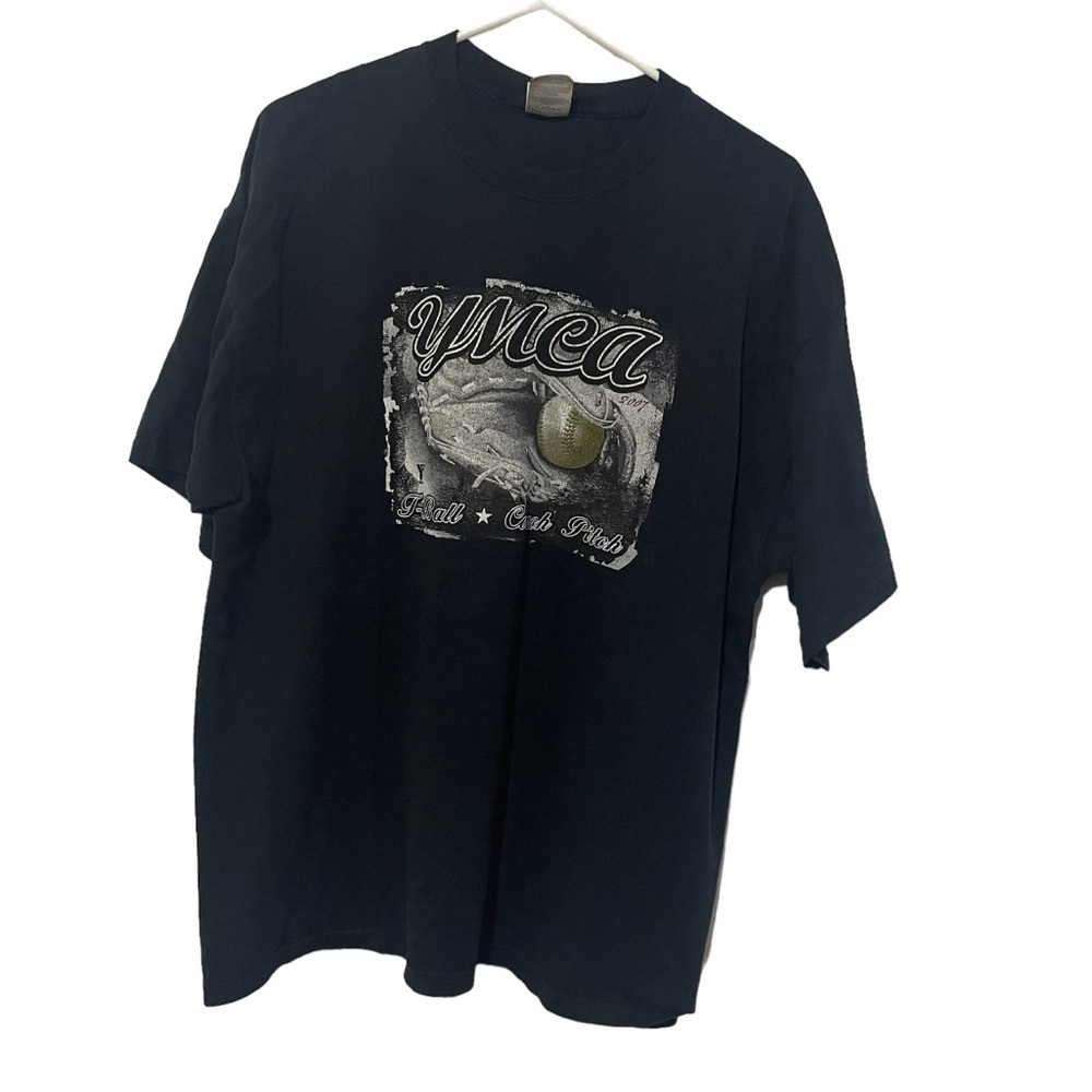 Gildan Shirt Men XL Black Cotton Polyester Baseball Sports YMCA Shirt Sleeve Tee